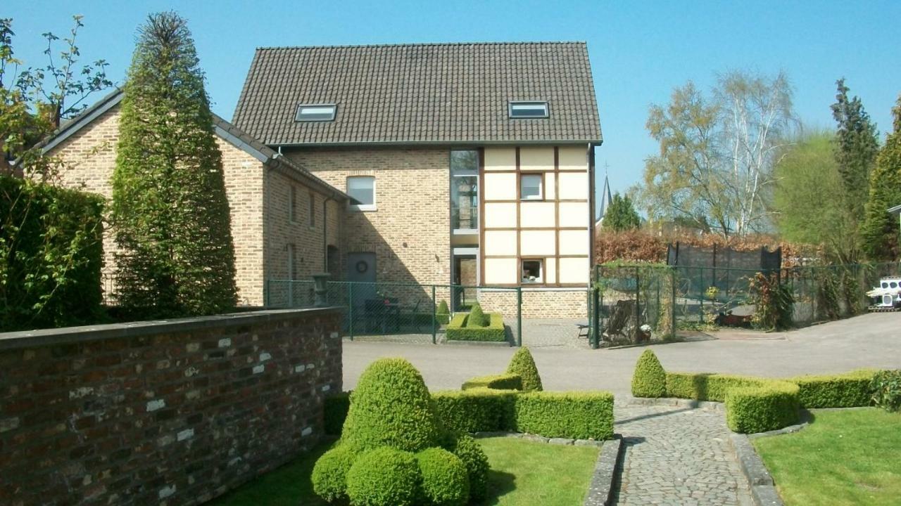 'Tmaelhof Villa Voeren Eksteriør bilde