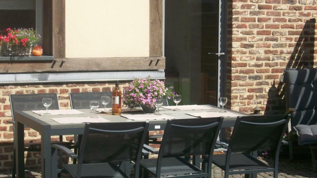 'Tmaelhof Villa Voeren Eksteriør bilde